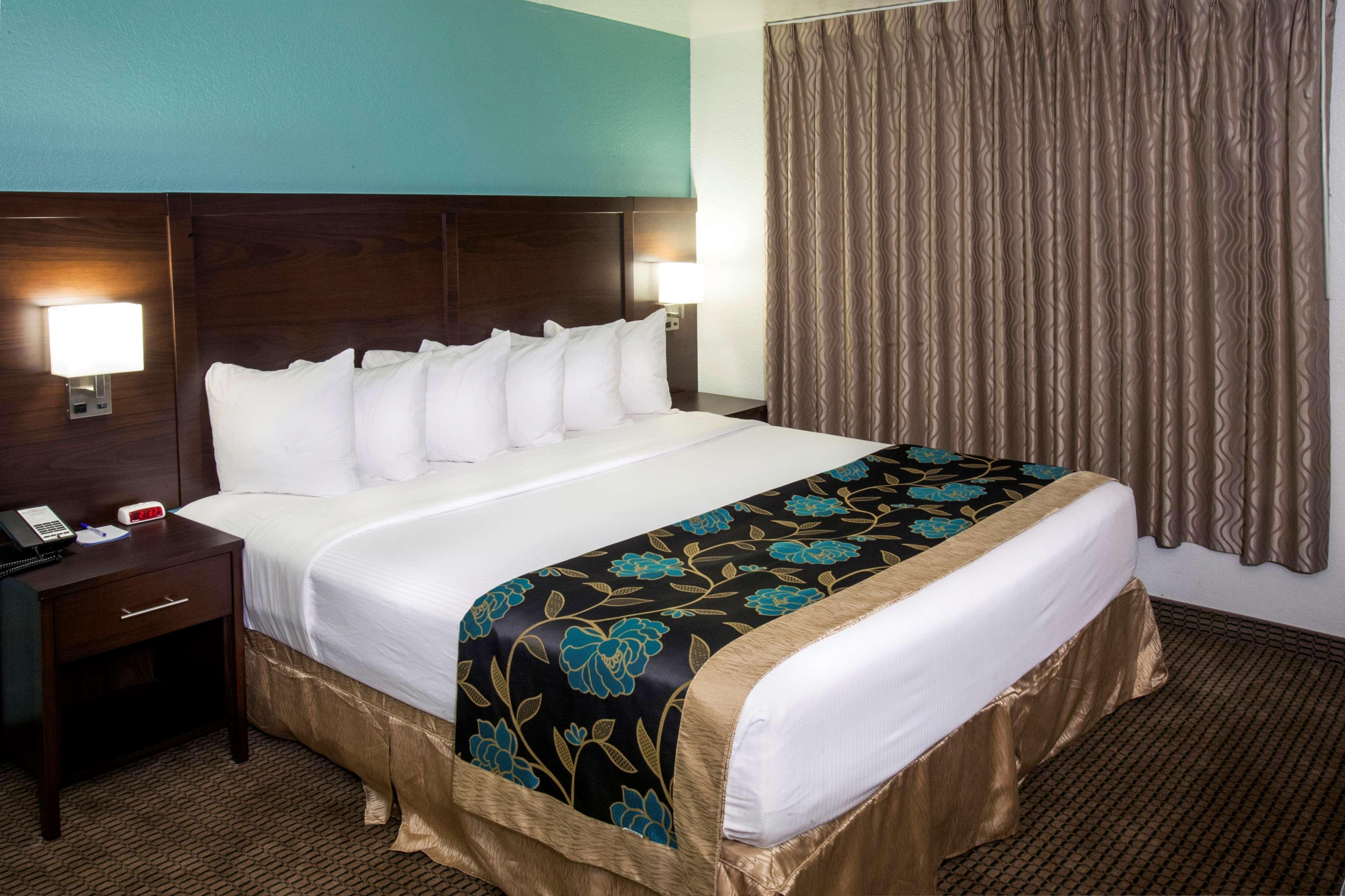 เบย์มอนต์ บาย วินด์แฮม คีย์สโตน เนียร์ เมาน์รัชมอร์ Hotel ภายนอก รูปภาพ